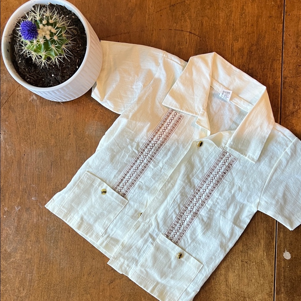 Cream Short Sleeve Shirt with Embroidered Details